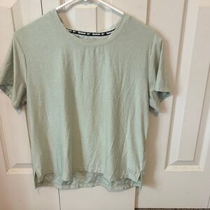 Reebok Women’s Mint Green Short Sleeve Tee